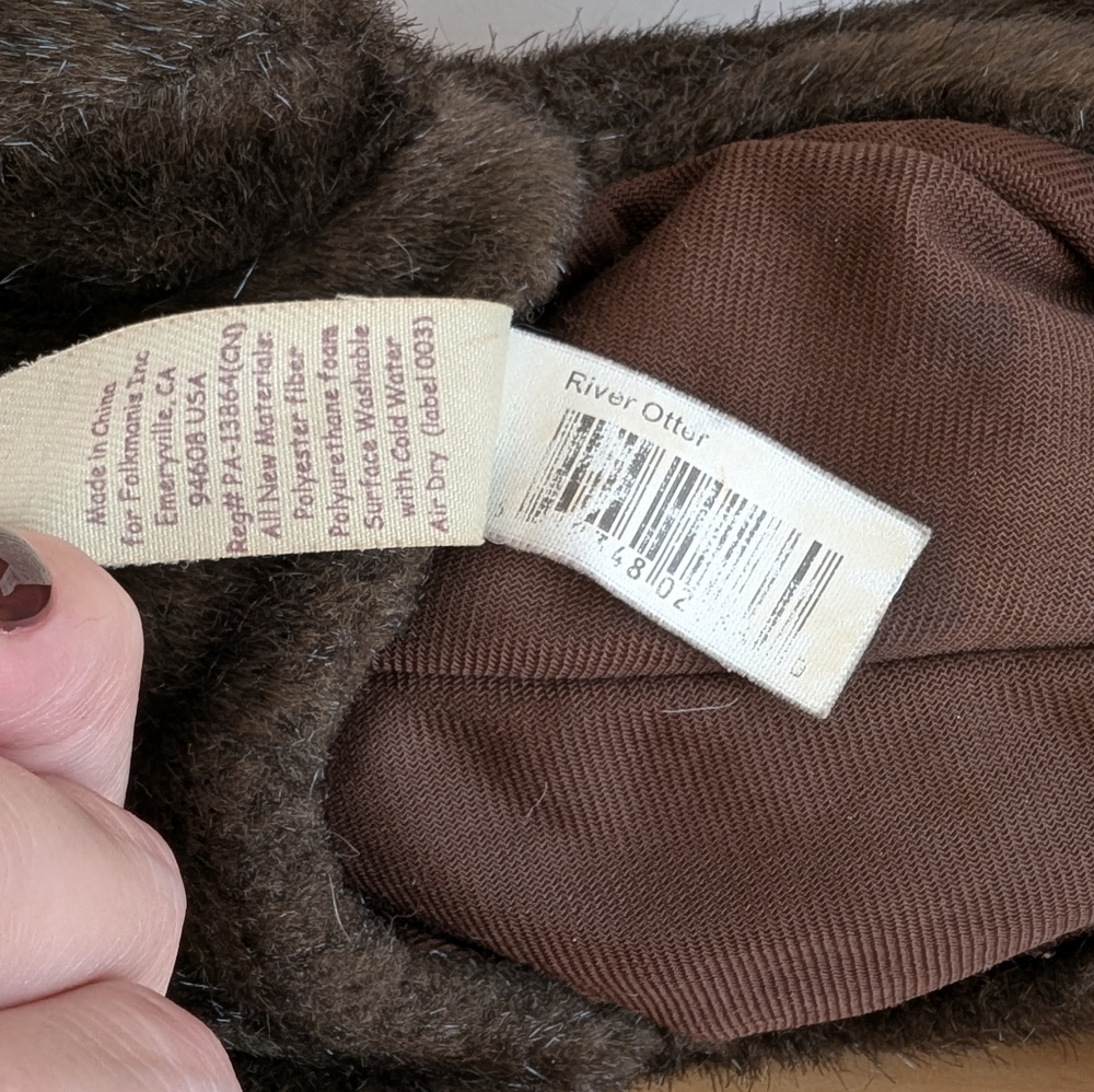 Folkmanis River Otter Hand Puppet - Picture 6 of 10